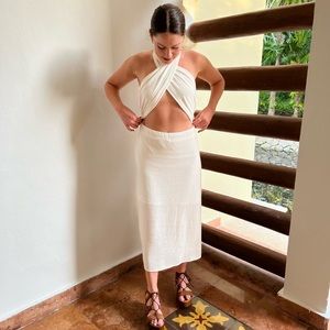 Crisscross Halter Midi Dress White- size Small